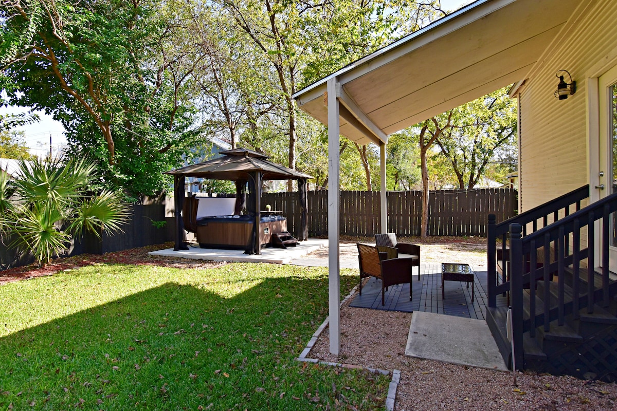 Property feature at Tobin Hill furnished rental